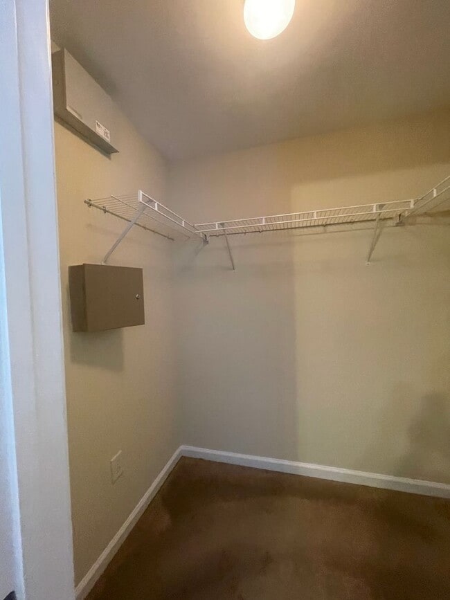 02-202 KSK (Schutte) - 02-202 KSK (Schutte) Apartment