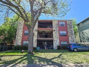 Building Photo - 1903 E 20th St