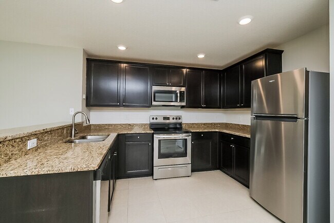 Foto del edificio - 8548 Silverbell Loop