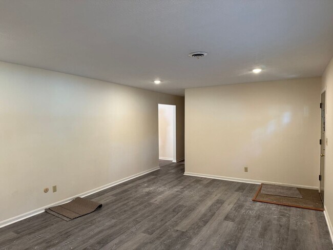 Foto del edificio - Lone Oak House