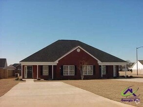 Building Photo - 301 West Wrasling Way