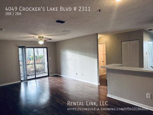Foto del edificio - 4049 Crockers Lake Blvd