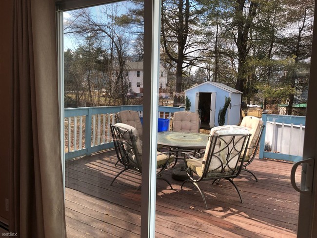 Foto del edificio - 3 br, 1 bath House - 5 Juniper St