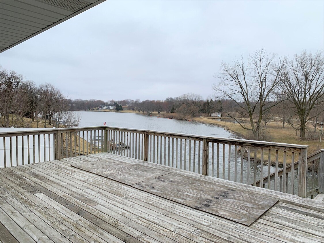 Primary Photo - 2740 N 48th Rd