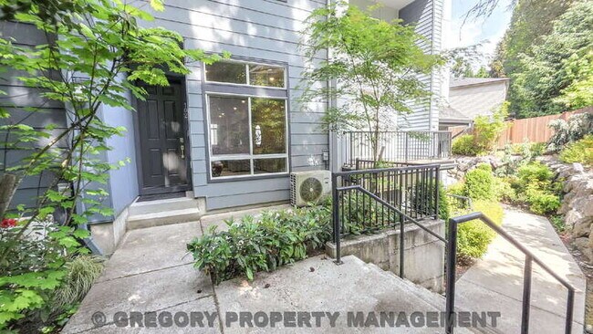 Building Photo - 8321 NE 176th Ct