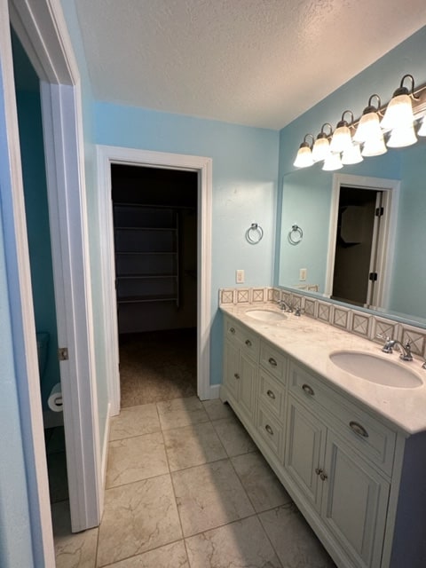 Foto del edificio - 587 S Wyngate Pointe Ln