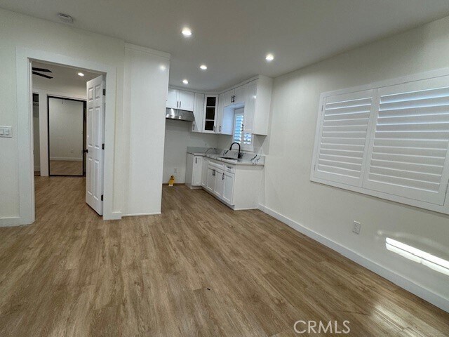 Foto del edificio - 6342 Vicland Pl