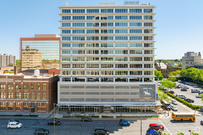 Building Photo - Anthony Wayne Building