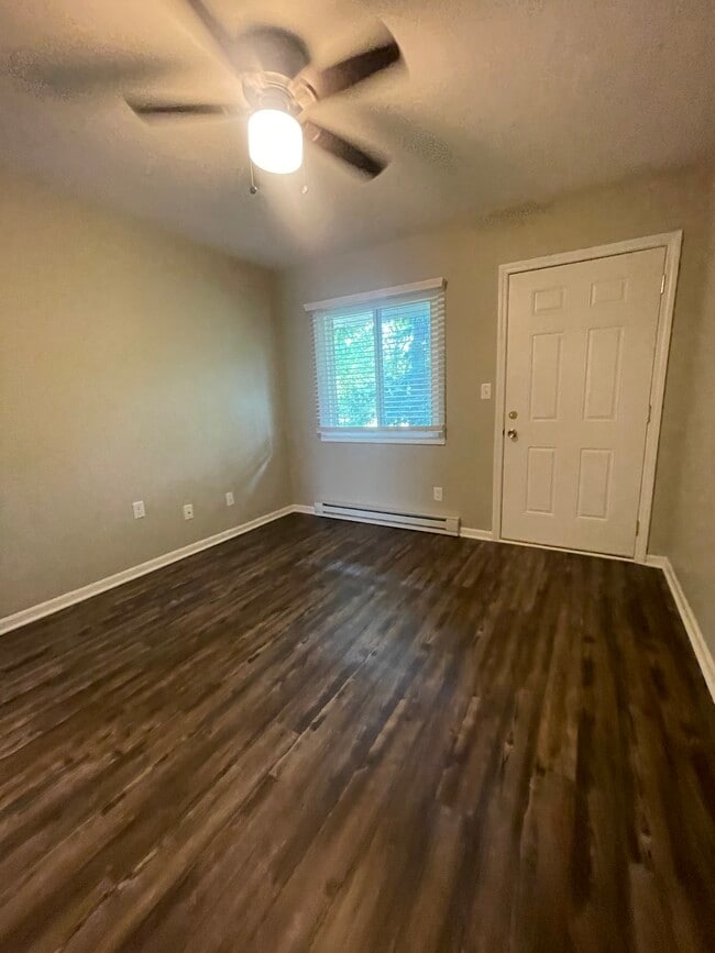 Building Photo - 207 W Walworth St