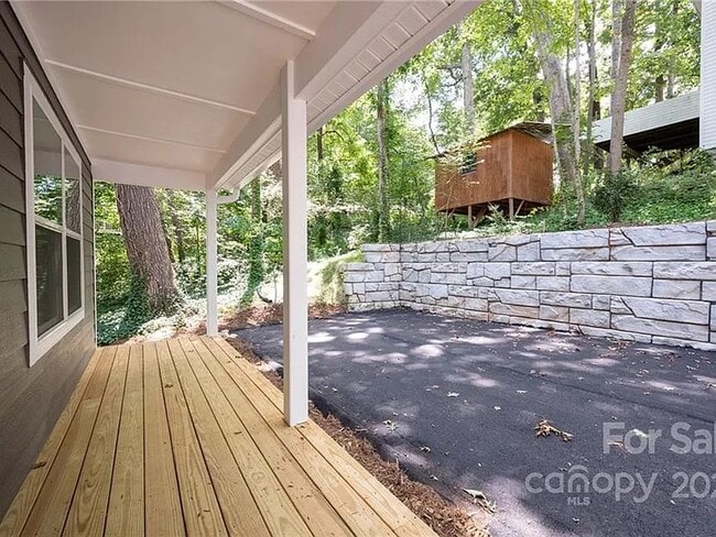 Foto del edificio - 10 Beryl Ct