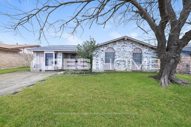 Building Photo - 1426 Eastern Heights Drive