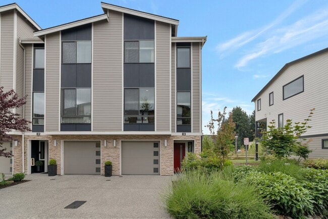 Building Photo - 12718 35th Ave SE