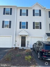 Building Photo - 106 Hawley Ct