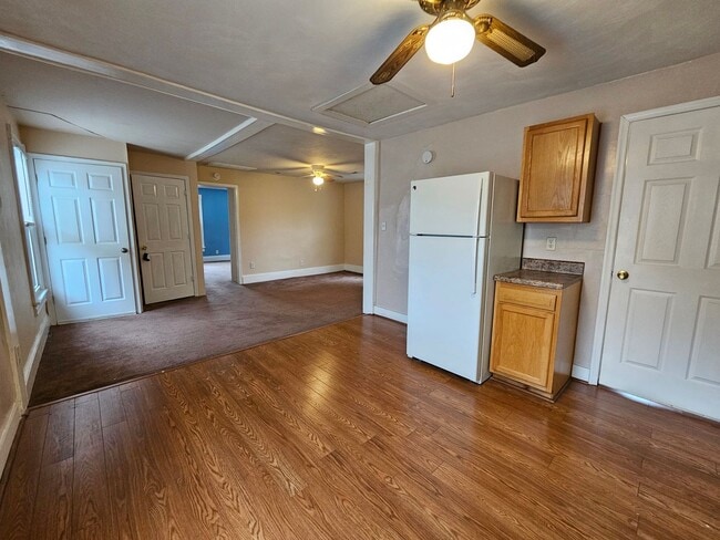 Foto del edificio - 3408 Bainbridge Blvd