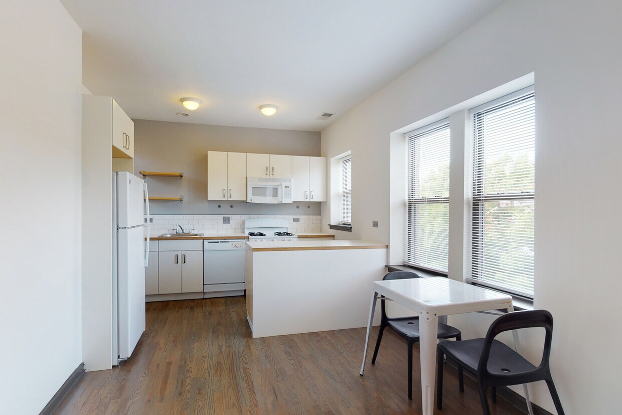 5300 S. Drexel Avenue 53005304 S Drexel Ave Chicago, IL