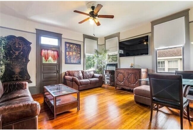 Vivienda principal - 5010 Bienville St