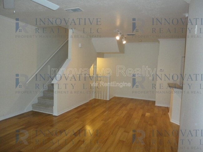 Photo - 1798 Shadow View Cir Townhome