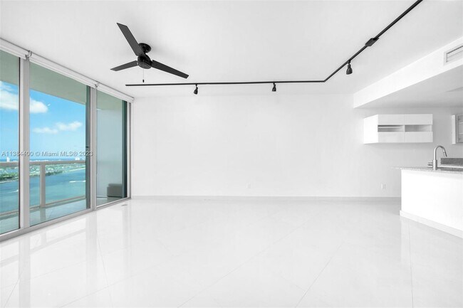 Building Photo - 888 Biscayne Blvd