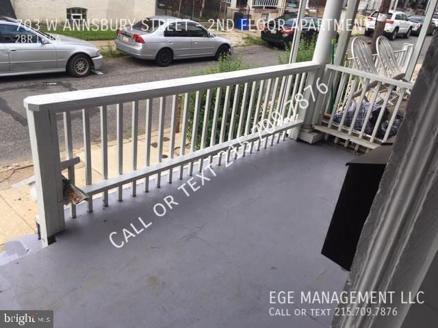Photo - 703 W ANNSBURY STREET-2ND FLOOR APARTMENT