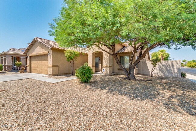 Building Photo - 15434 W Cottonwood Cir