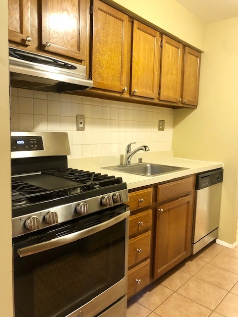 Foto del edificio - 1804 Snow Meadow Ln