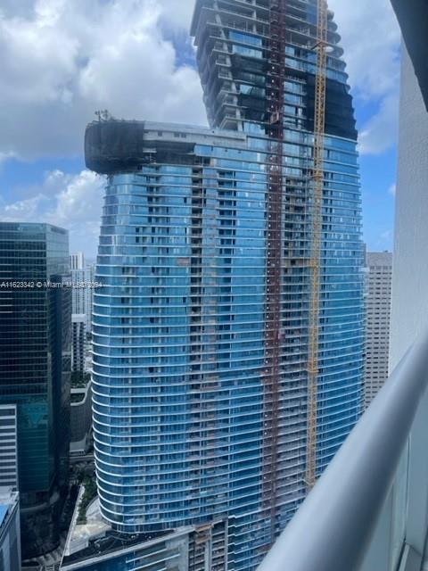 Foto del edificio - 465 Brickell Ave