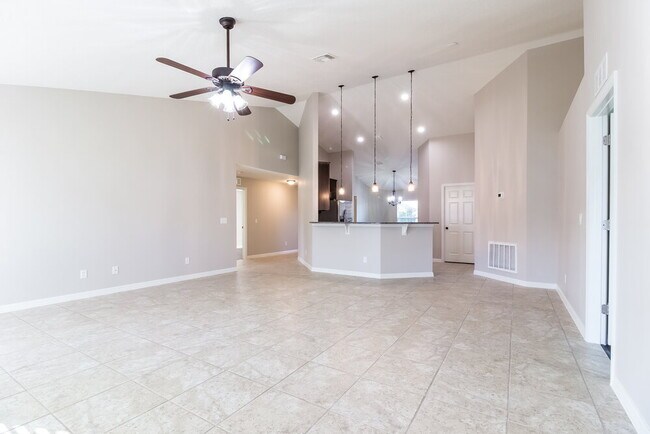 Building Photo - 2130 Fawn Meadow Cir