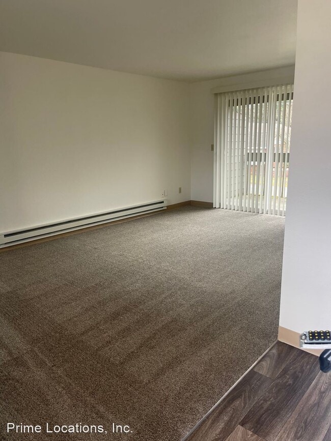 Building Photo - 2 br, 1 bath Apartment - 3120 14th Avenue ...