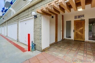 Building Photo - 8308 Regents Rd