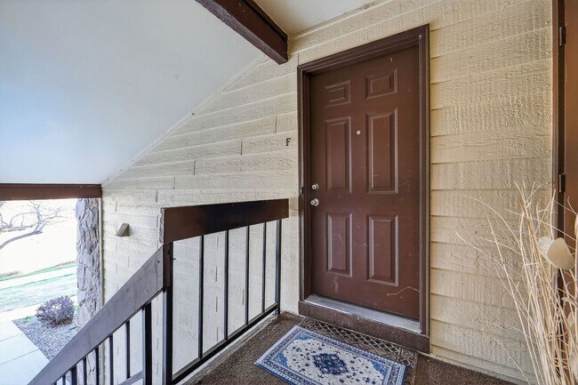 Foto del edificio - Updated 2 bed 1 bath condo in Arvada!