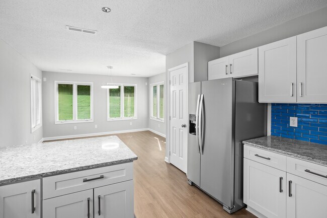 Building Photo - 4612 Tamaron Dr