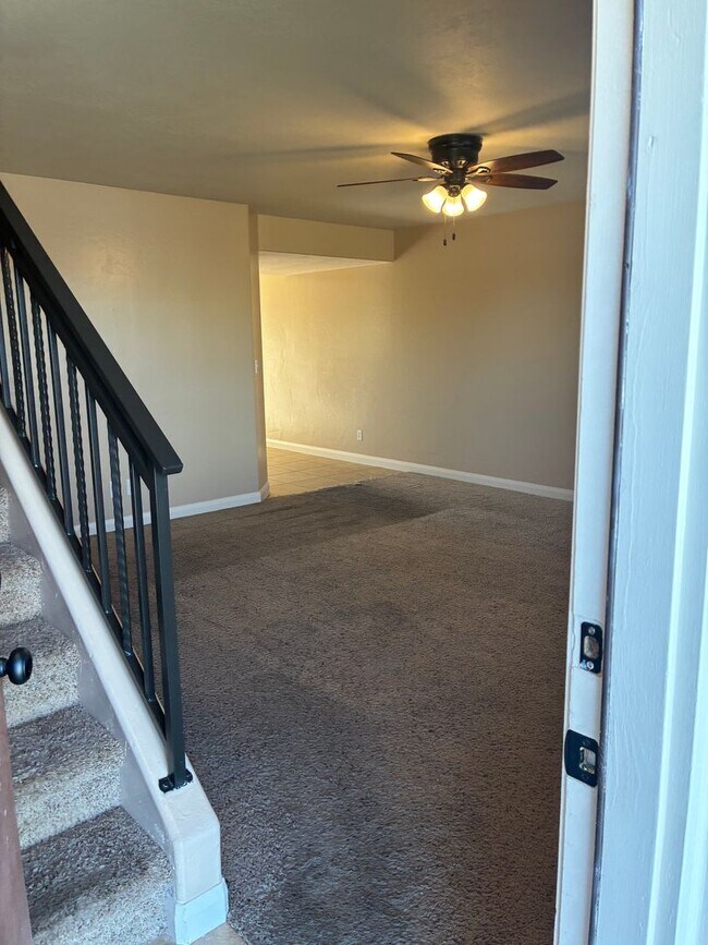 Foto del edificio - Cedar Park Townhome