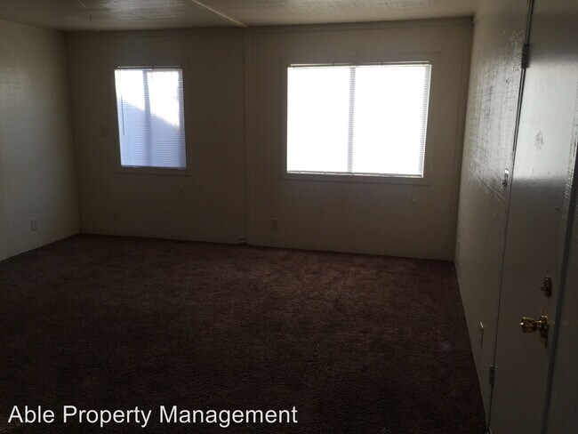 Building Photo - 2 br, 1 bath House - 700 Jeffrey St.