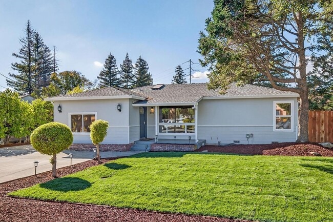 Building Photo - 18732 Afton Ave