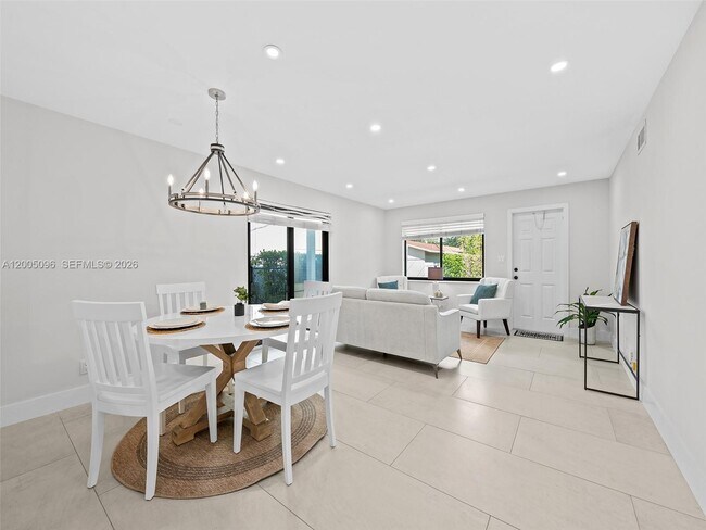 Foto del edificio - 1305 SE 1st St