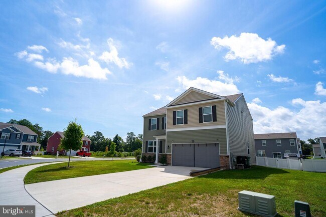 Building Photo - 65 N Marshview Terrace