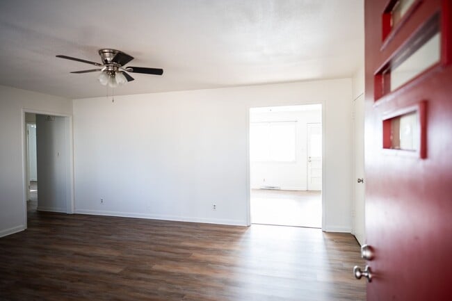 Building Photo - Updated 3-Bedroom Home in Northeast Springfield — Garage & Spacious Backyard