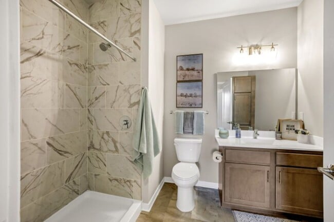 Interior Photo - The Oaks of Canopy Hill