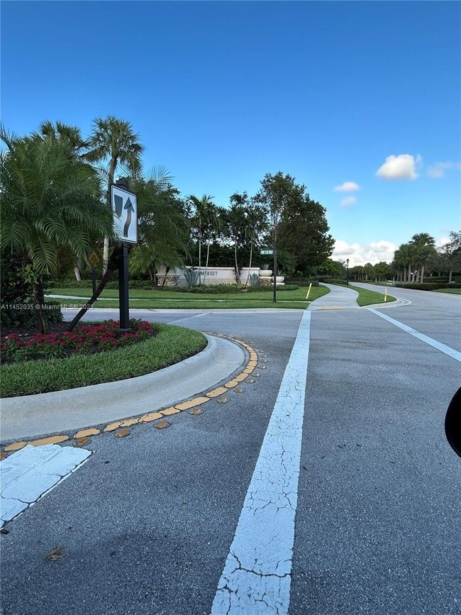 Foto del edificio - 12049 NW 83rd Pl