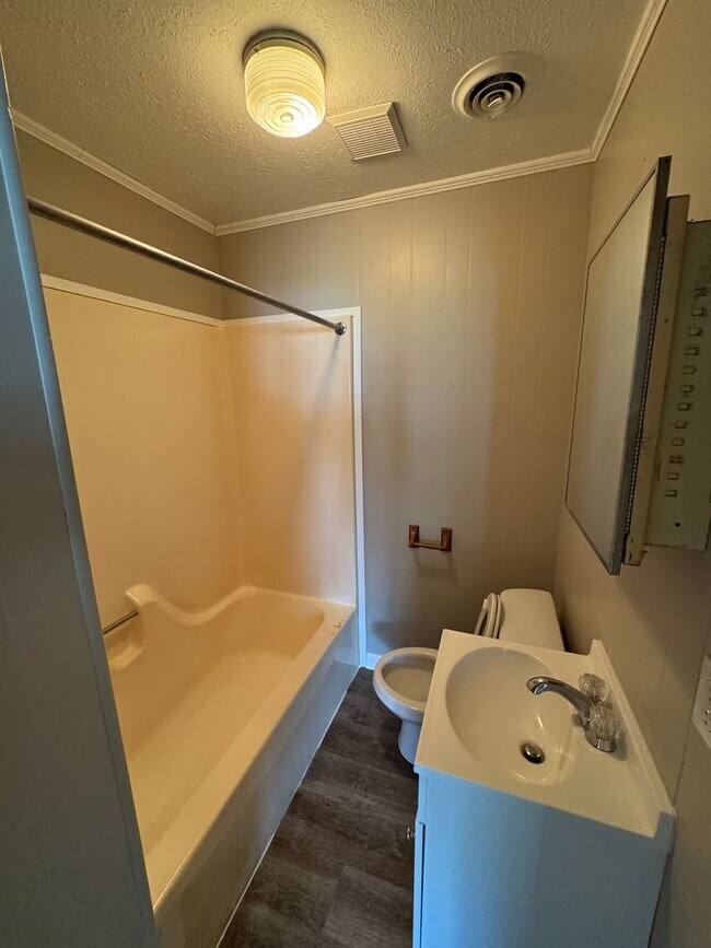 Foto del edificio - 118 Willow Ln