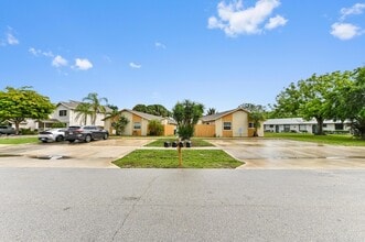 Building Photo - 12467 Westhampton Cir