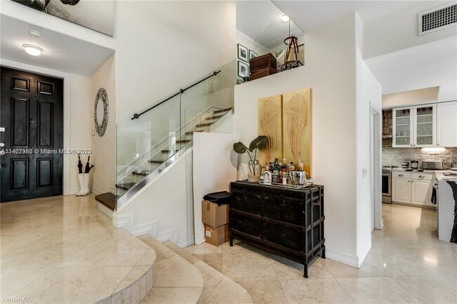 Building Photo - 3 br, 2 bath House - Aventura Lakes