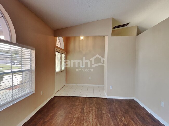 Building Photo - 8751 Helmsley Lane