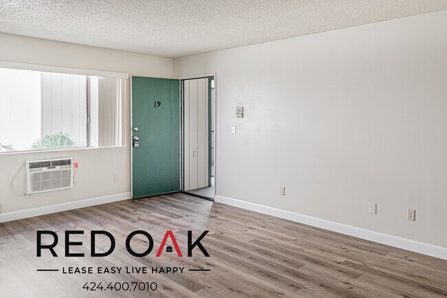 Foto del edificio - 12767 San Fernando Rd