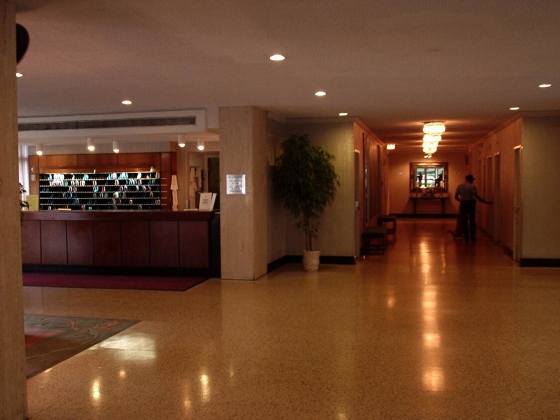 10500 Rockville Pike Unit 1415, Rockville, MD 20852 Condo for Rent in