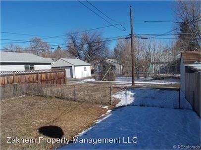 Building Photo - 3 br, 1.5 bath House - 210 Quitman St