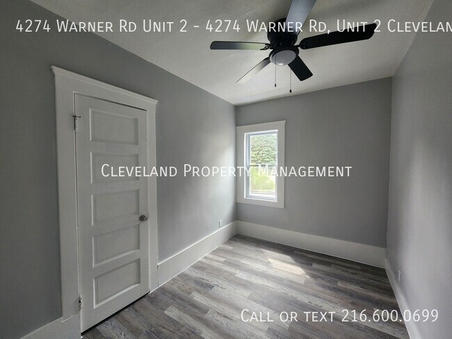 Foto del edificio - 4274 Warner Rd