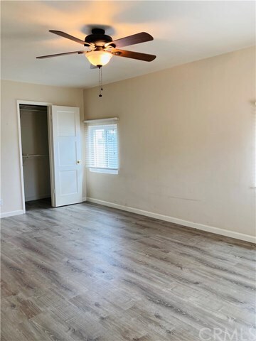 Building Photo - 112 W Adele St