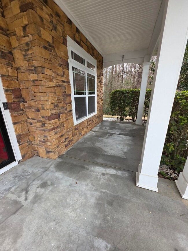 Building Photo - 9 Haven Point