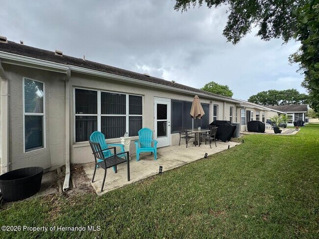 Foto del edificio - 2479 Hidden Trail Dr